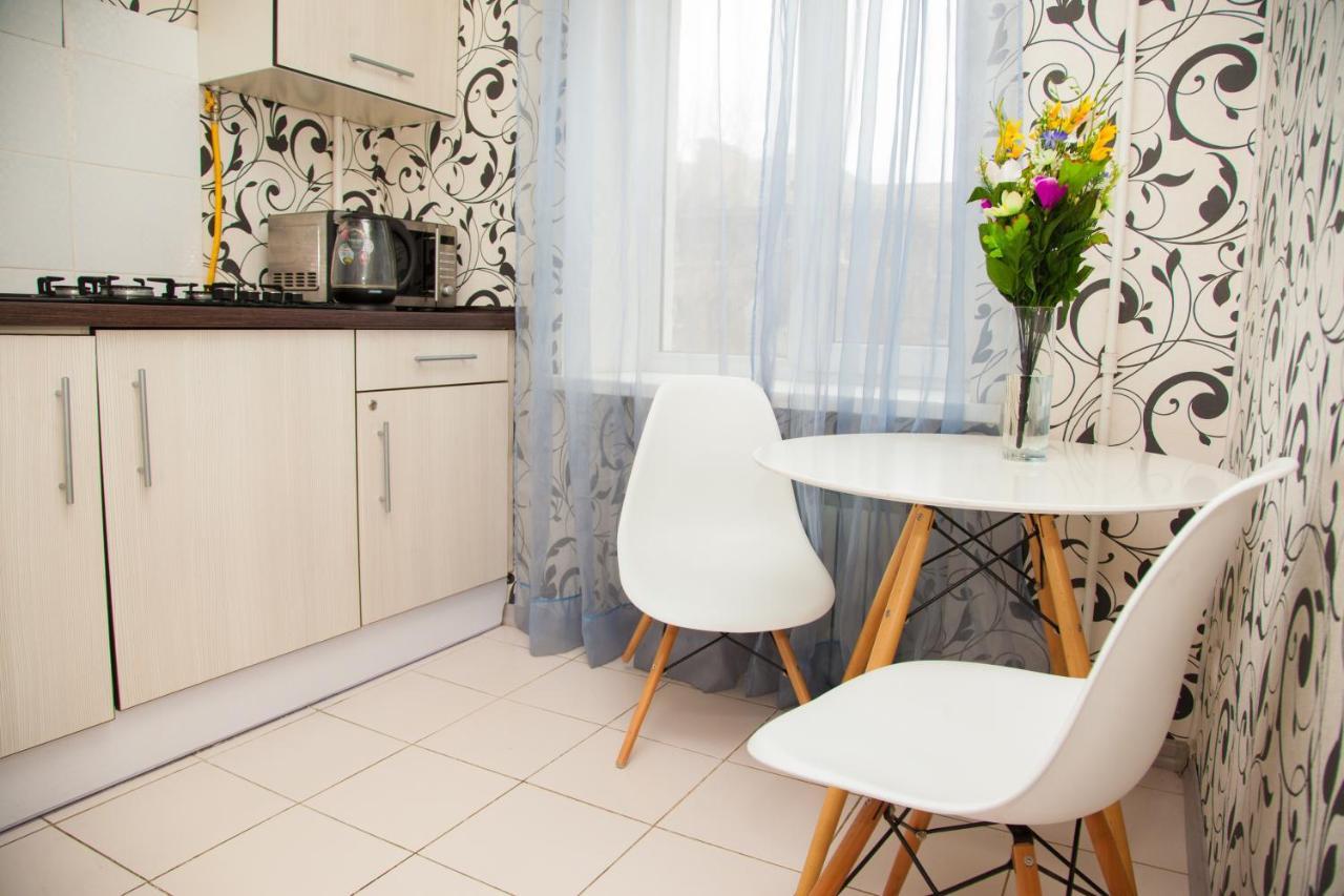 Semi Luxury Apt On Yatsenka 8 Near Intourist Hotel Zaporizhia Εξωτερικό φωτογραφία